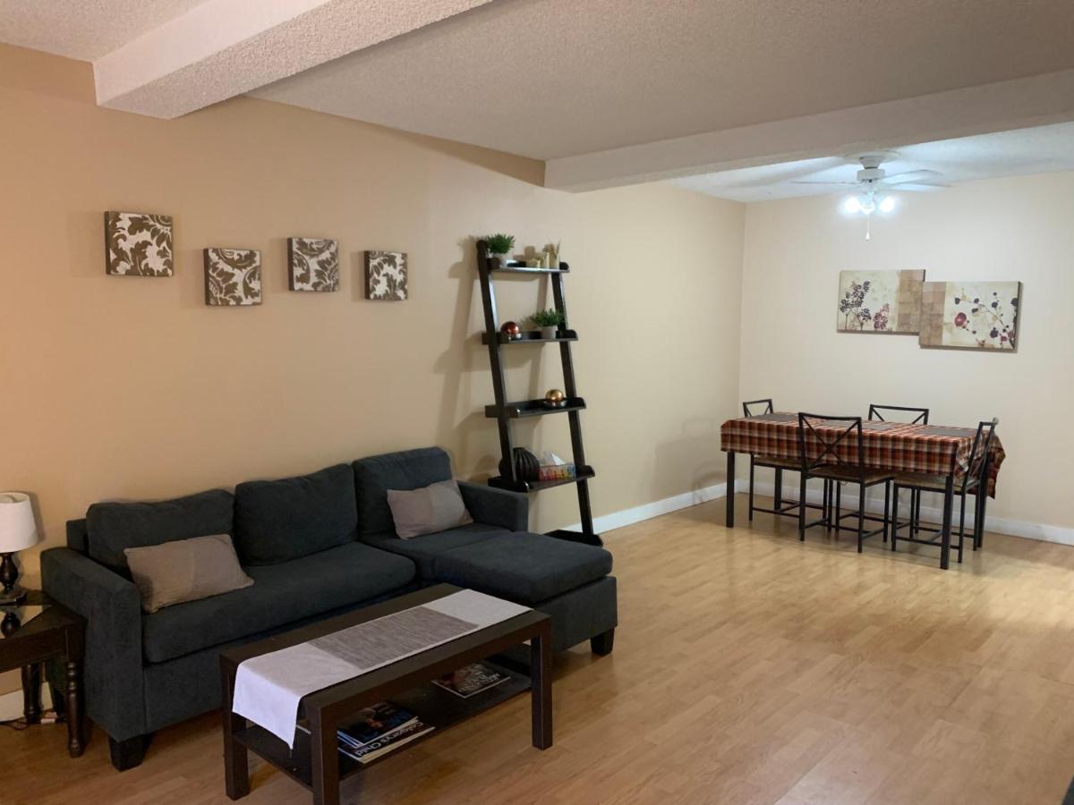 Homestay Ranny's Private Rooms for Rent, Calgary, Canada 